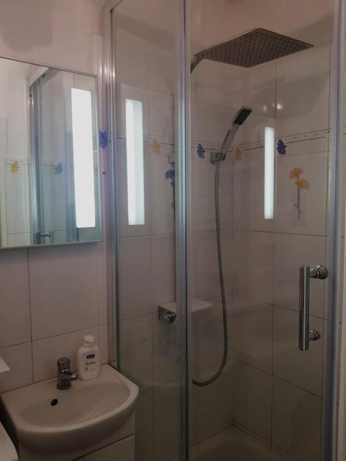 Apartament Plac Trzech Krzyzy Warschau Buitenkant foto