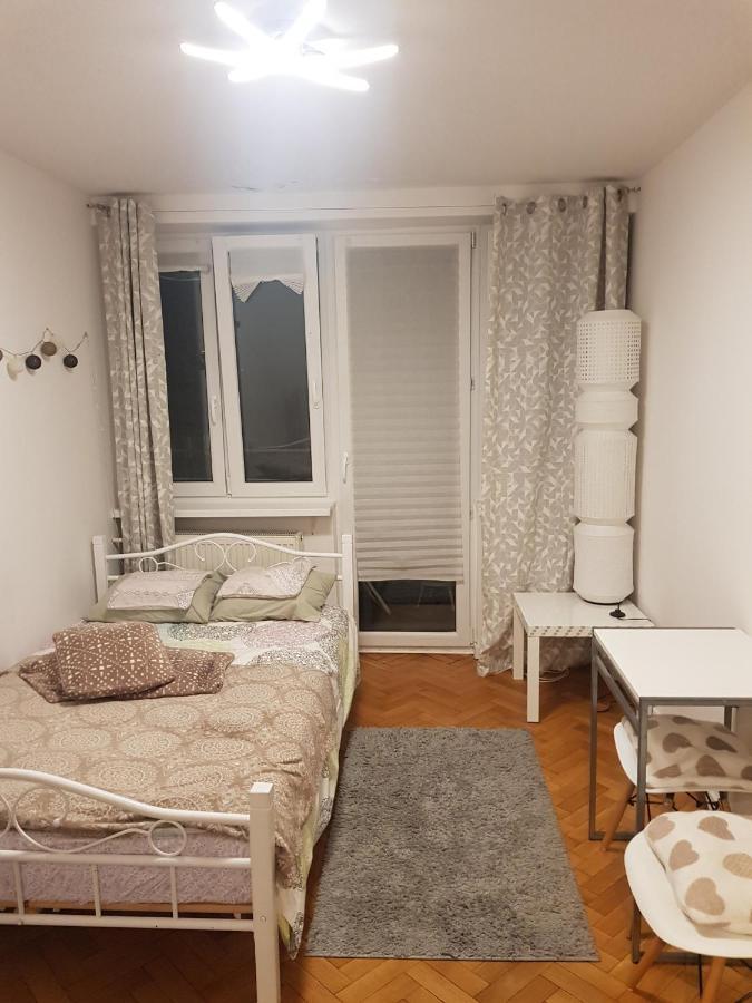 Apartament Plac Trzech Krzyzy Warschau Buitenkant foto